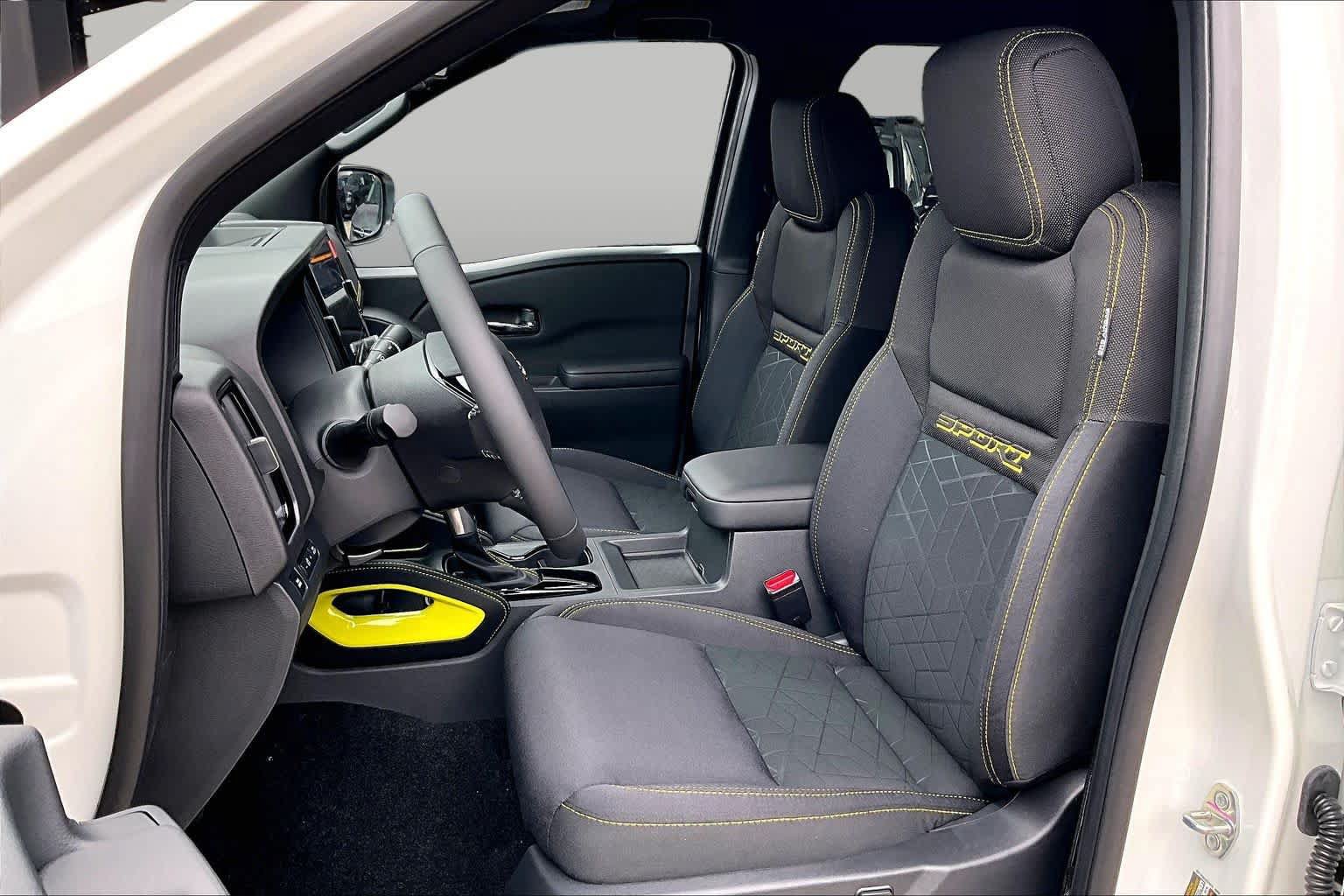 New 2027 Nissan Frontier SV RWD image 15
