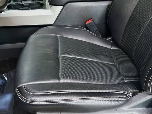 Used 2020 Ford F350 Lariat w/ Lariat Ultimate Package image 19