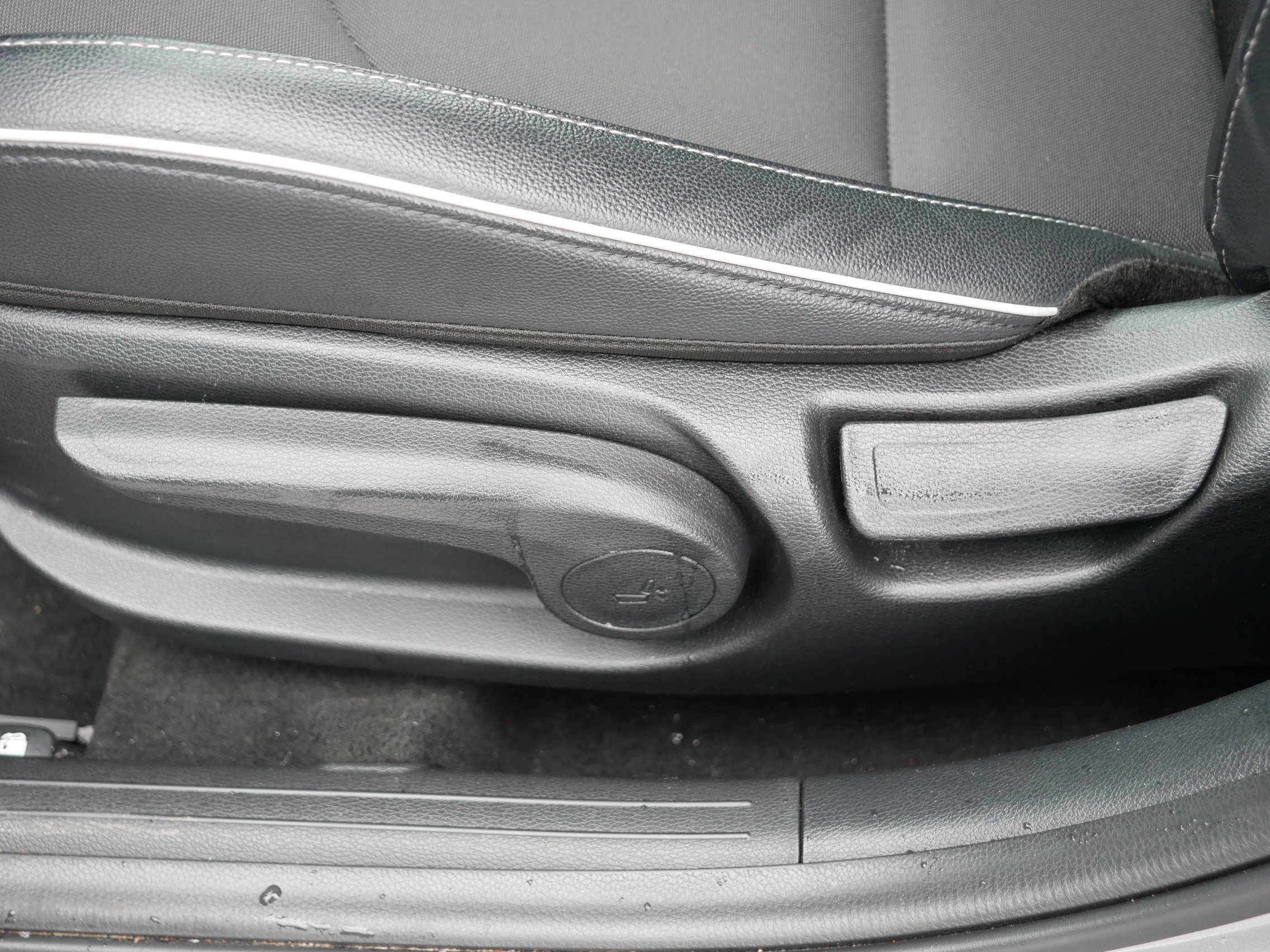 Certified 2024 Kia Forte GT-Line image 20