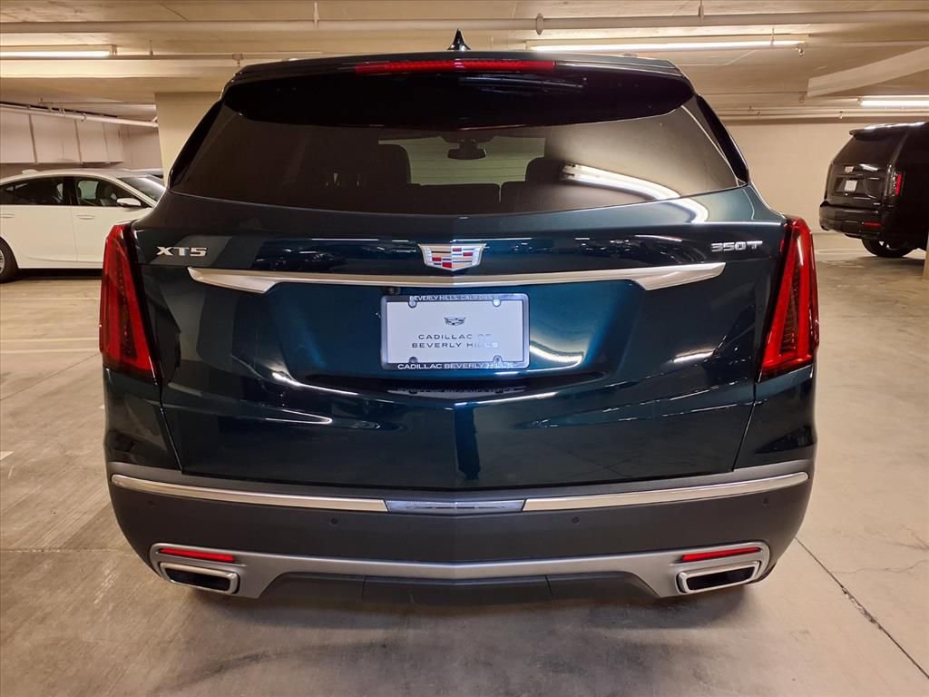 New 2025 Cadillac XT5 Premium Luxury FWD image 9