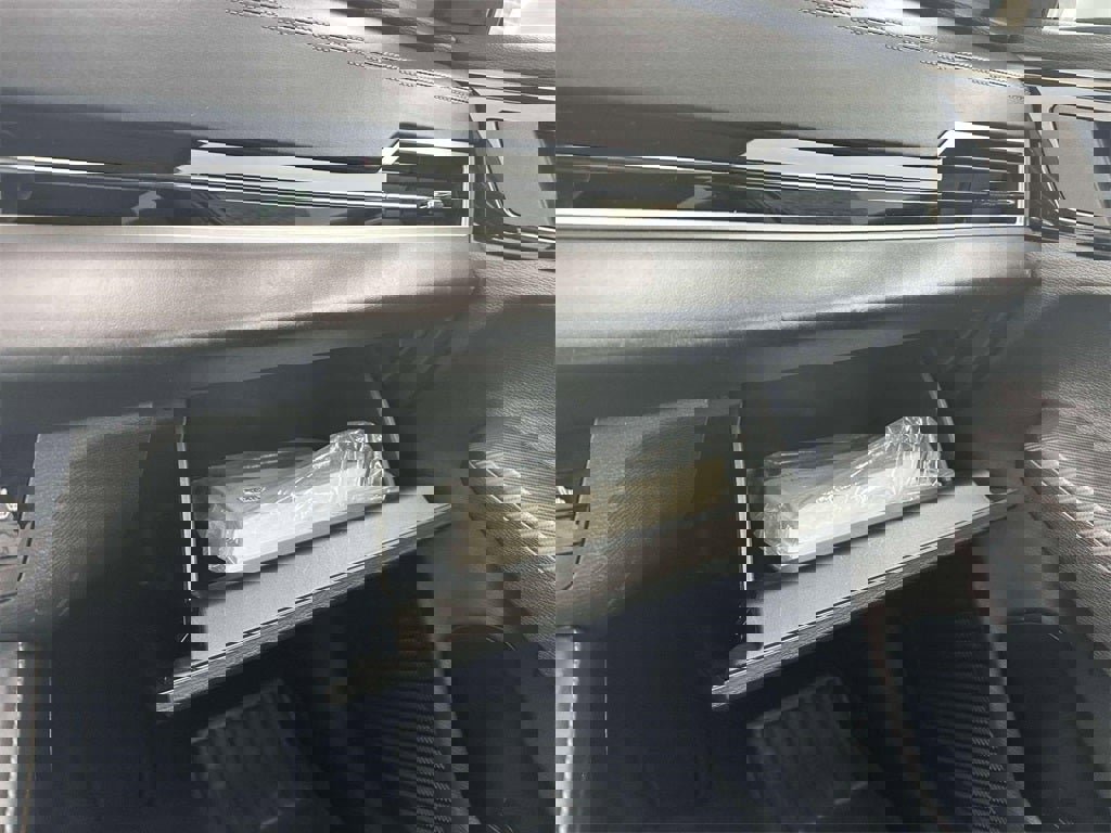 Used 2023 Mitsubishi Outlander SE image 33