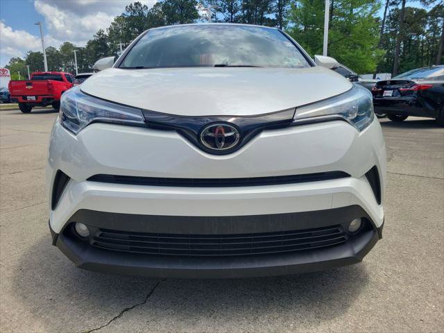 Certified 2018 Toyota C-HR XLE FWD image 4