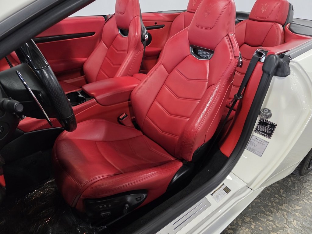 Used 2018 Maserati GranTurismo Sport image 12