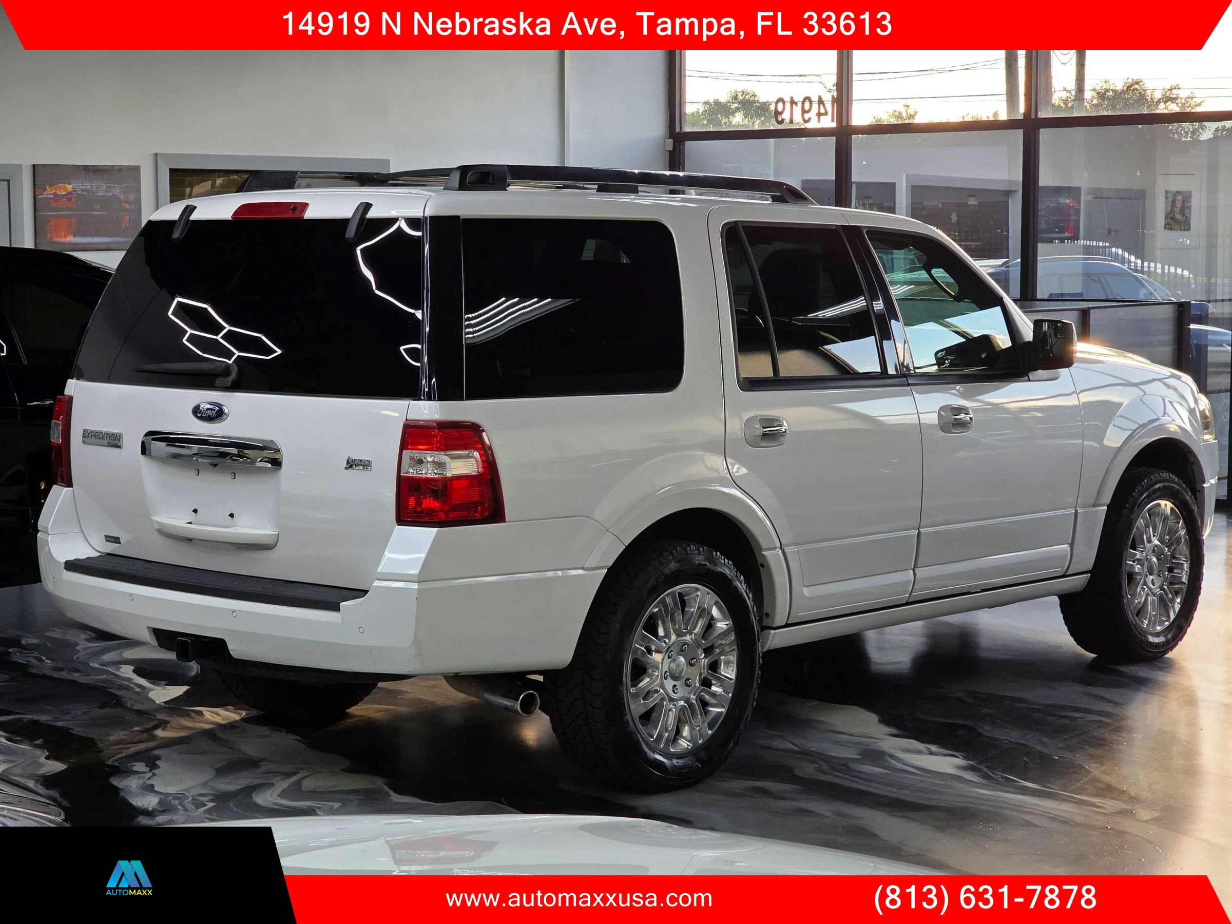 Used 2013 Ford Expedition Limited RWD image 9