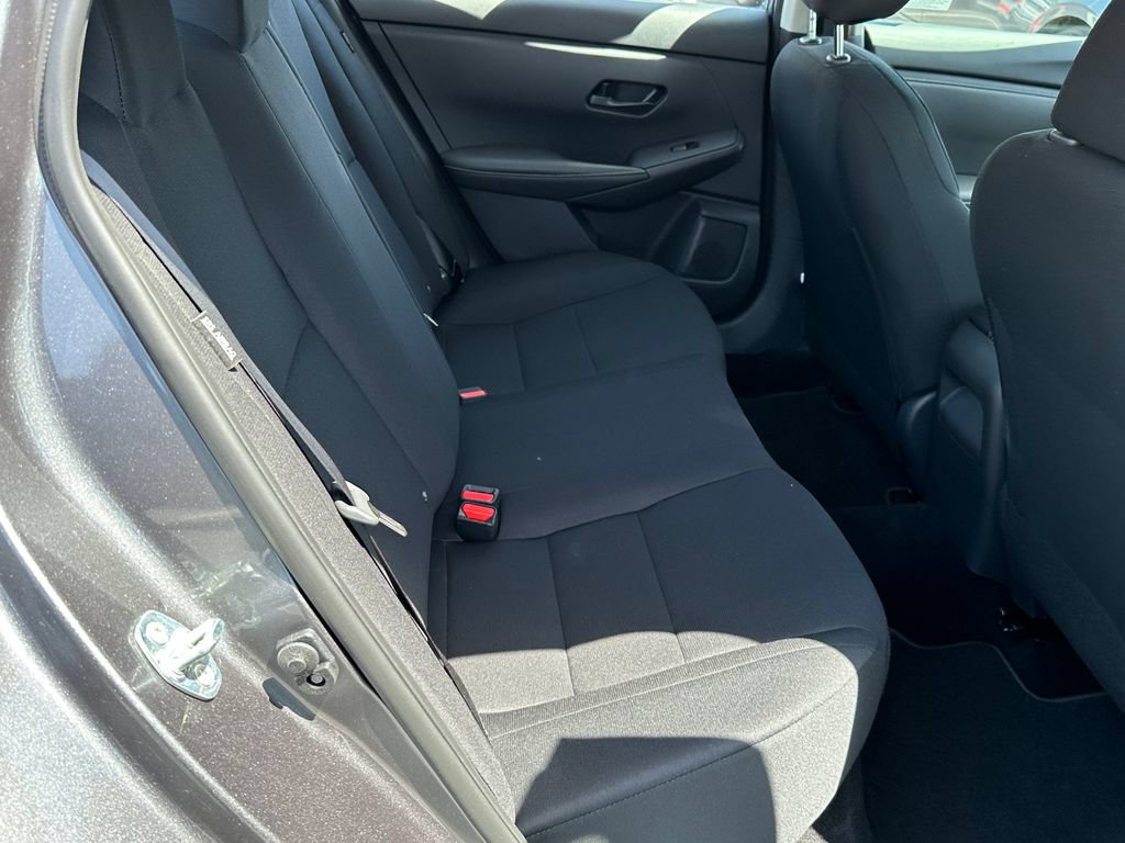Used 2025 Nissan Altima 2.5 S FWD image 49