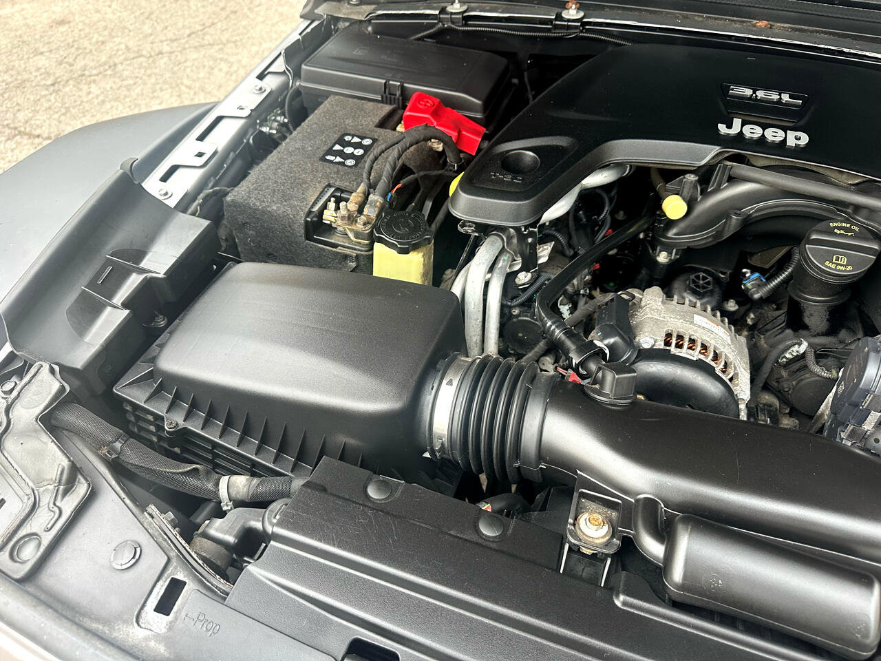 Used 2018 Jeep Wrangler Unlimited Rubicon image 22