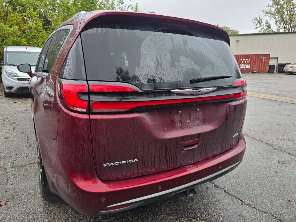 Used 2021 Chrysler Pacifica Pinnacle AWD/4WD image 5