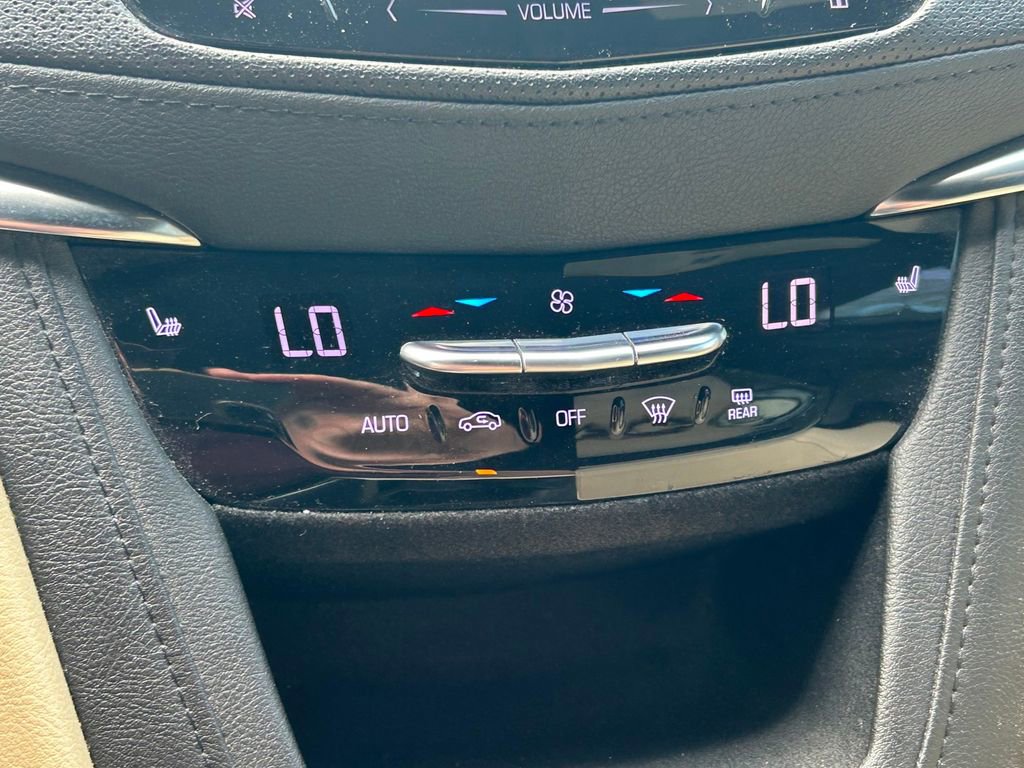 Used 2019 Cadillac XT5 Luxury FWD image 35