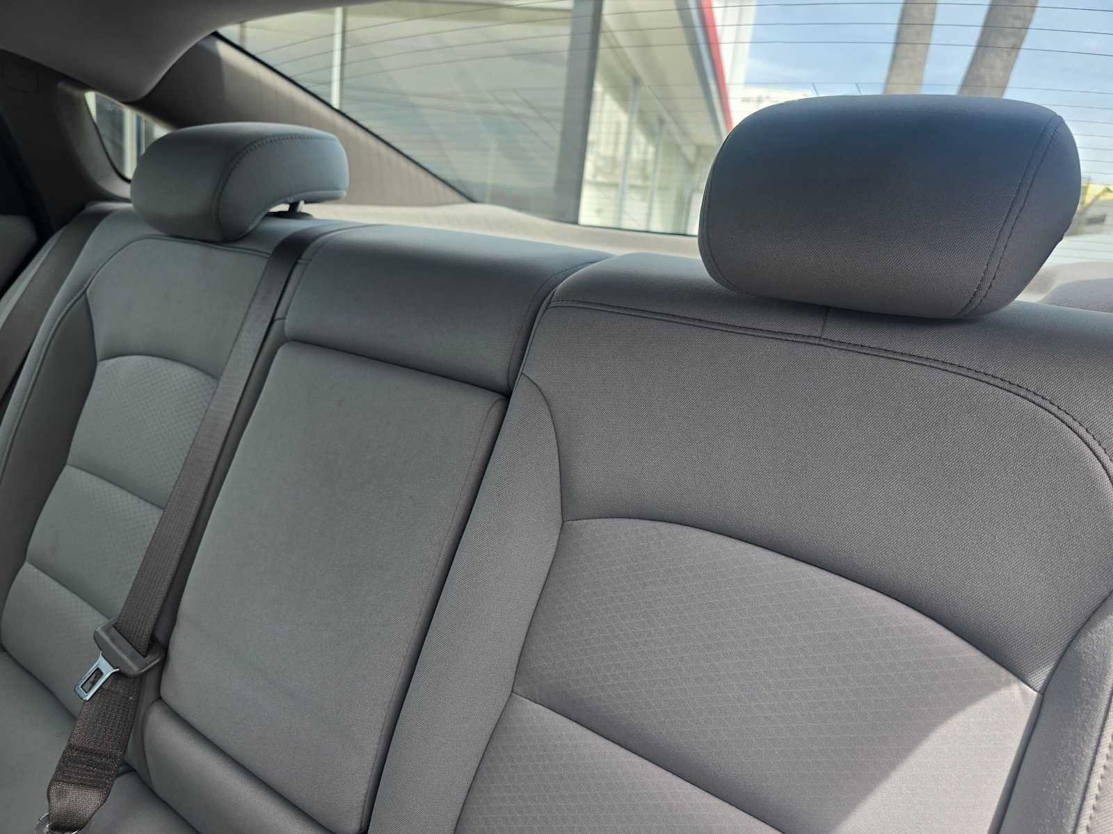 Used 2024 Chevrolet Malibu LT FWD image 17