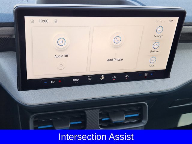 New 2026 Ford Maverick XLT FWD image 18