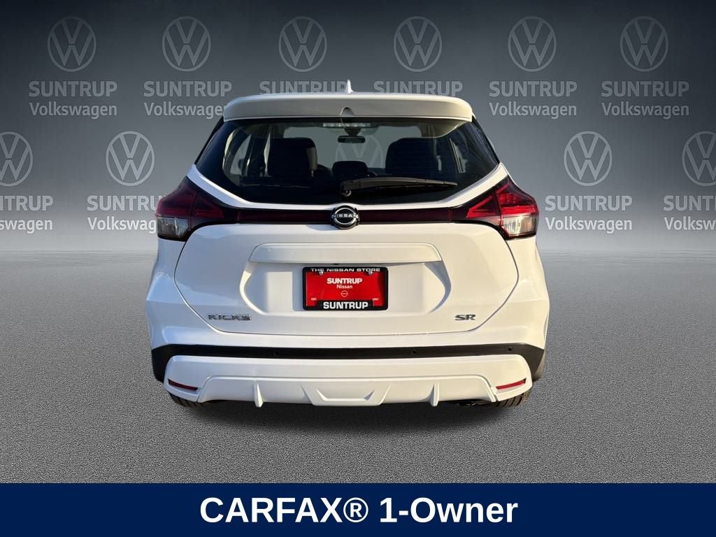 Used 2023 Nissan Kicks SR image 4