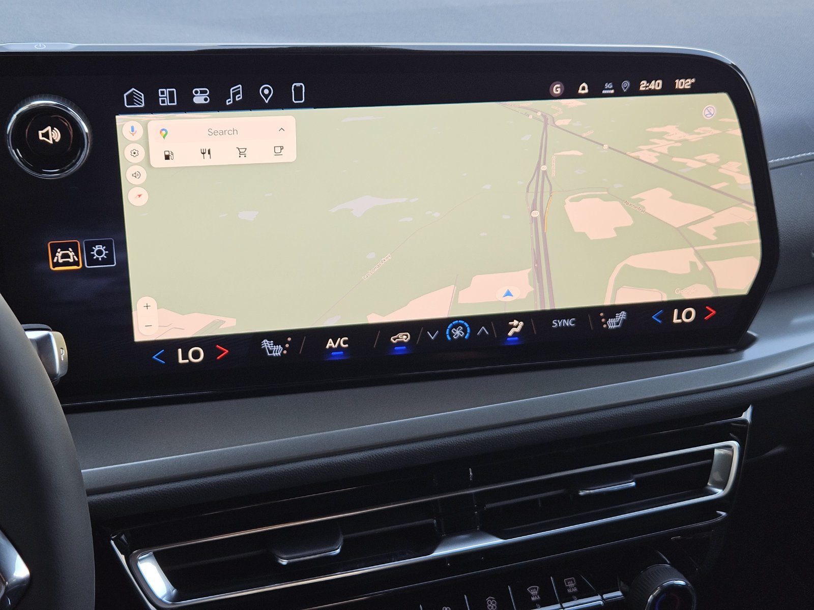 New 2027 Chevrolet Traverse LT w/ Midnight/Sport Edition FWD image 18
