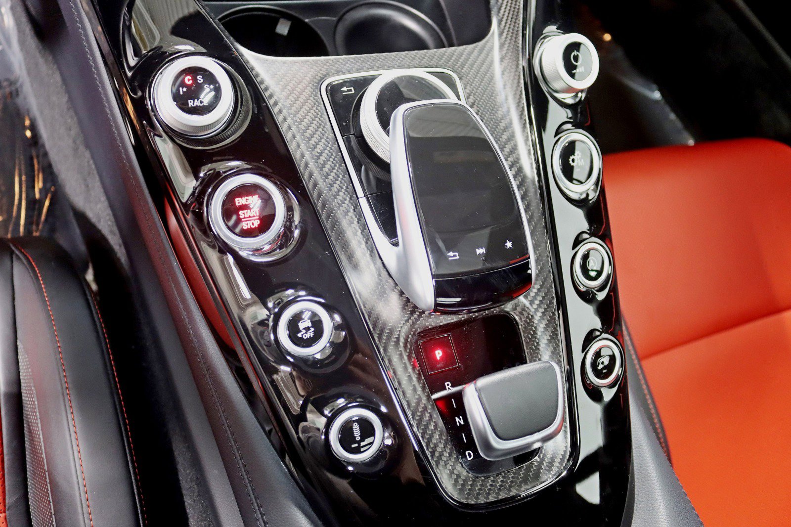 Used 2019 Mercedes-Benz AMG GT S w/ AMG Dynamic Plus Package image 26