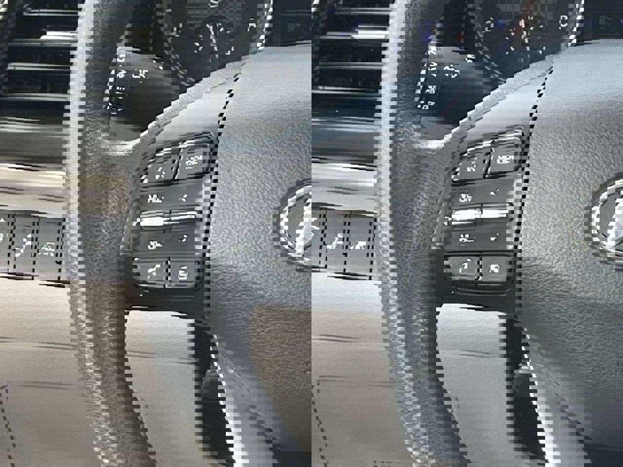 Used 2020 Hyundai Elantra SEL FWD image 22