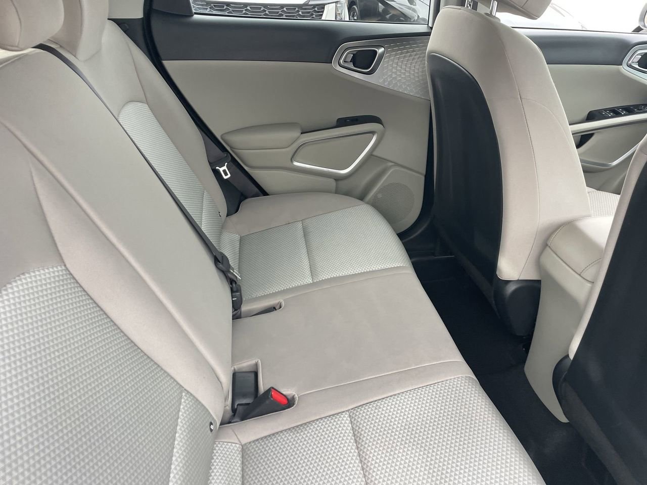 Certified 2024 Kia Soul LX w/ Option Group 015 FWD image 12