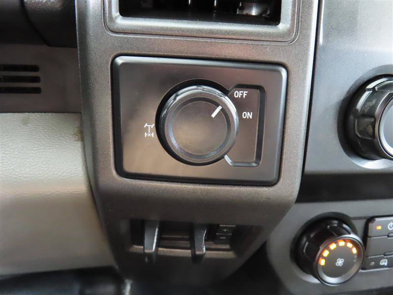 Used 2022 Ford F250 XL w/ Power Equipment Group RWD image 19