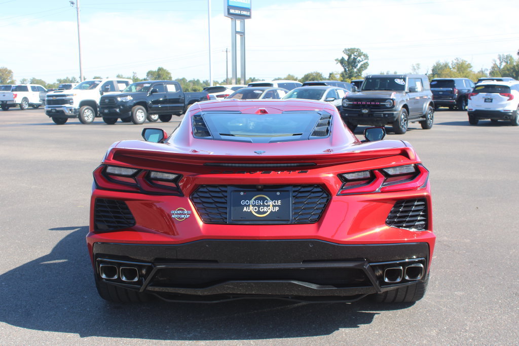 Used 2024 Chevrolet Corvette Stingray Preferred Cpe RWD image 8