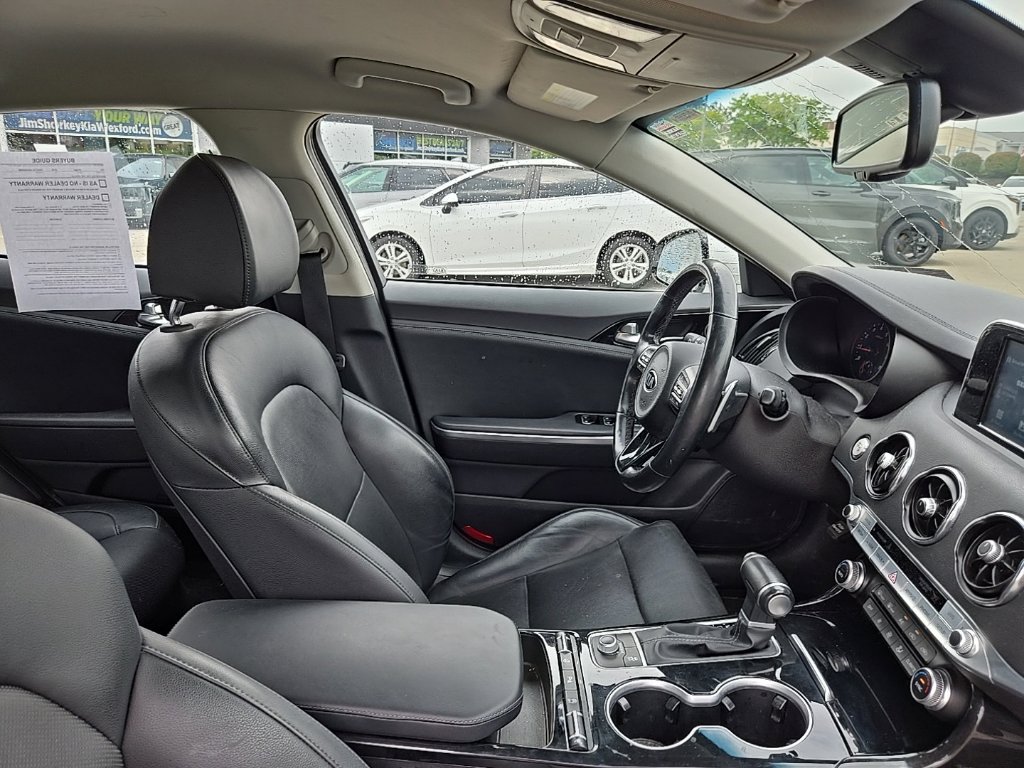 Used 2019 Kia Stinger AWD/4WD image 32