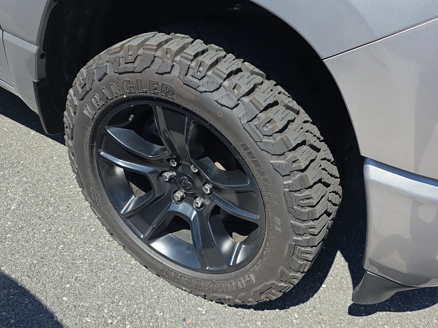 Used 2022 RAM 1500 Big Horn AWD/4WD image 5