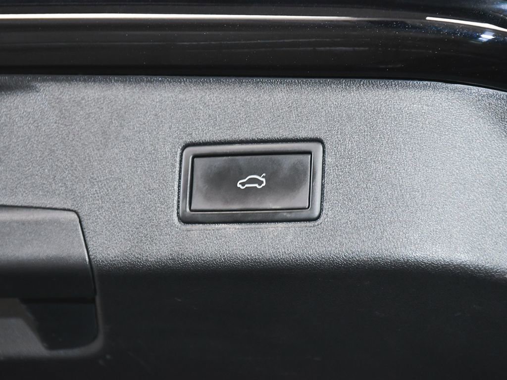 Used 2023 Volkswagen ID.4 Pro S Plus image 62