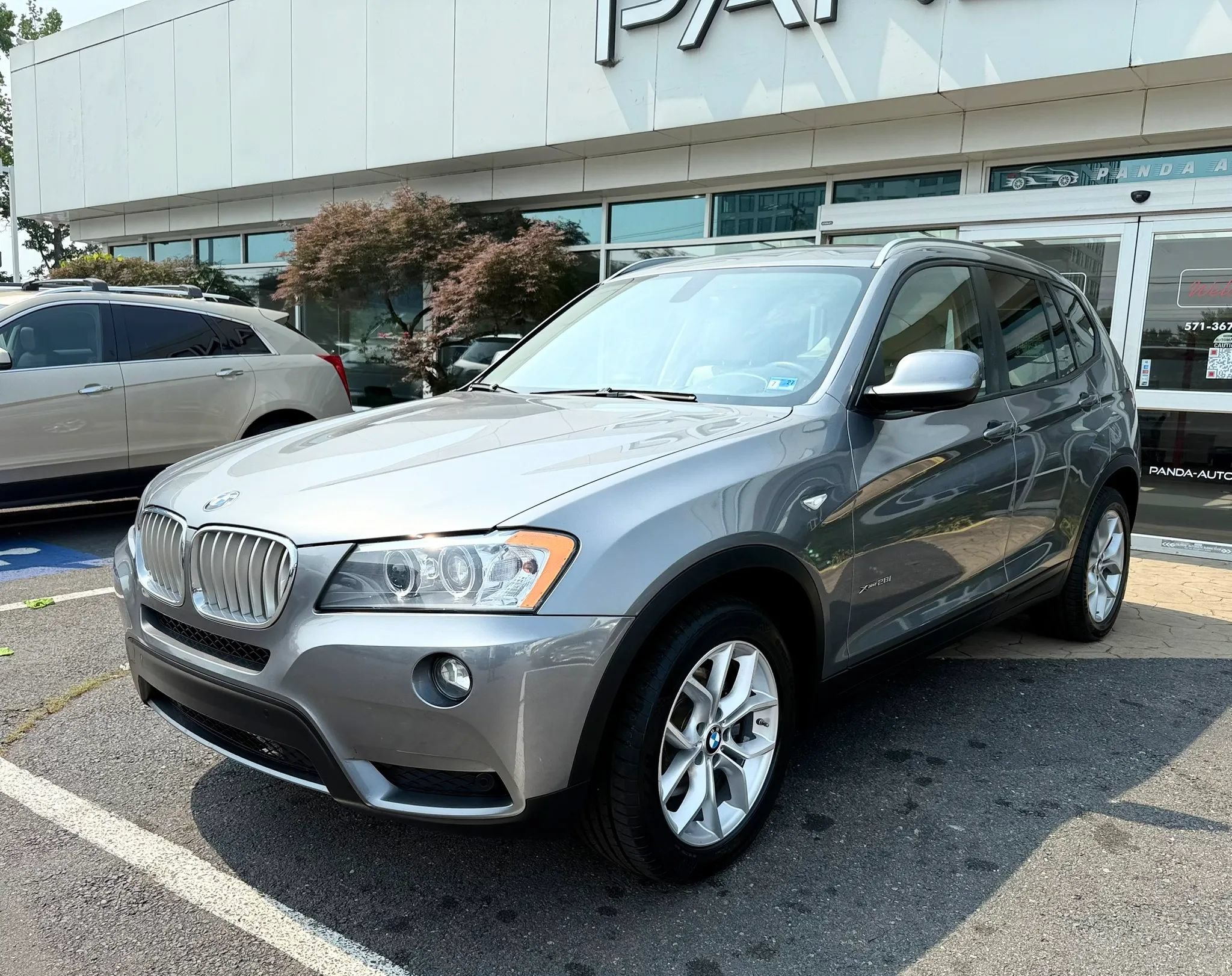 Used 2013 BMW X3 xDrive28i AWD/4WD image 3