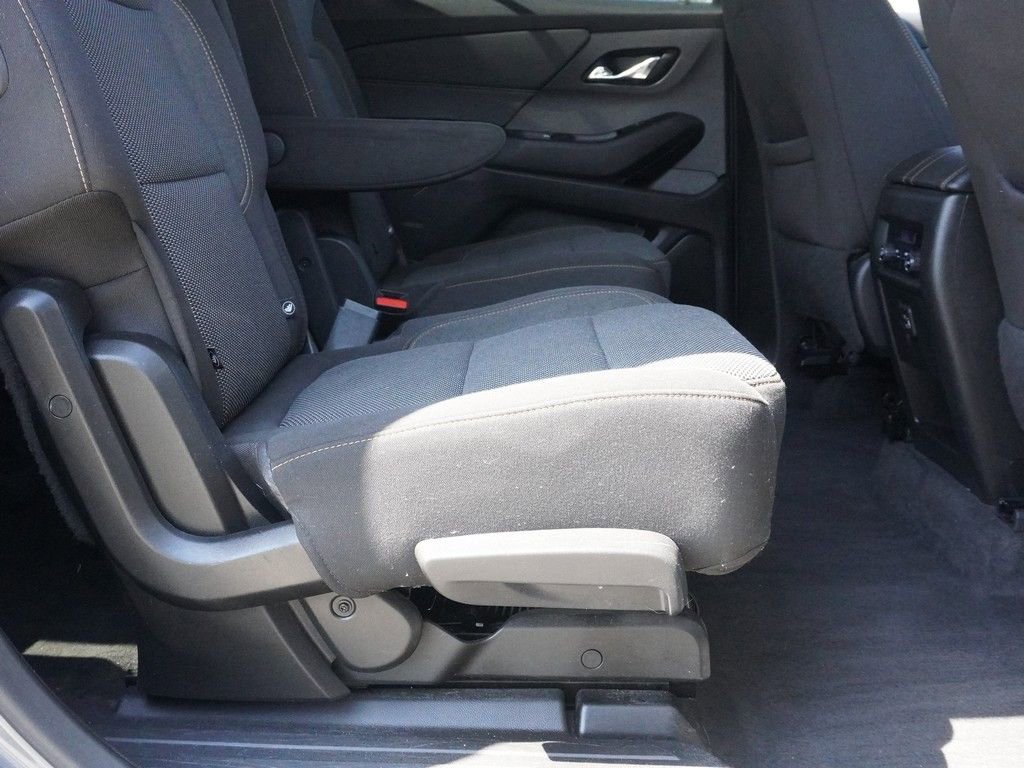 Used 2020 Chevrolet Traverse LT AWD/4WD image 28