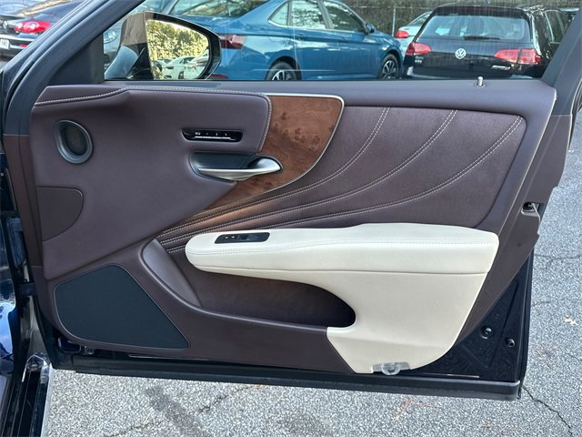 Used 2019 Lexus LS 500 image 14