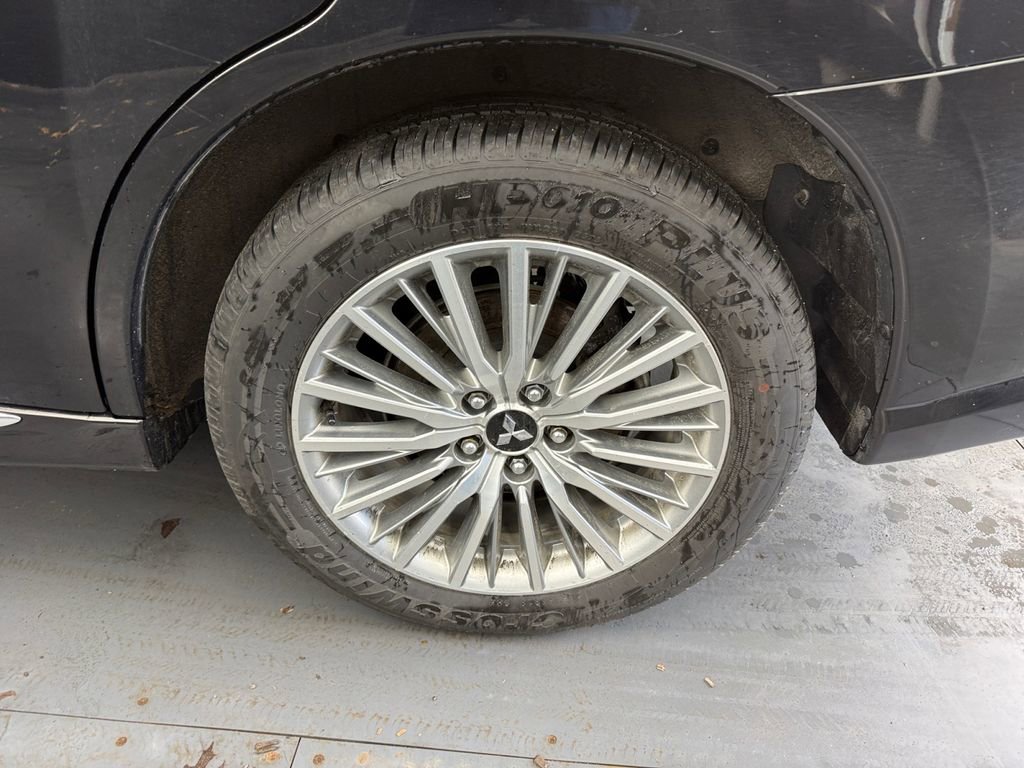 Used 2021 Mitsubishi Outlander GT image 36