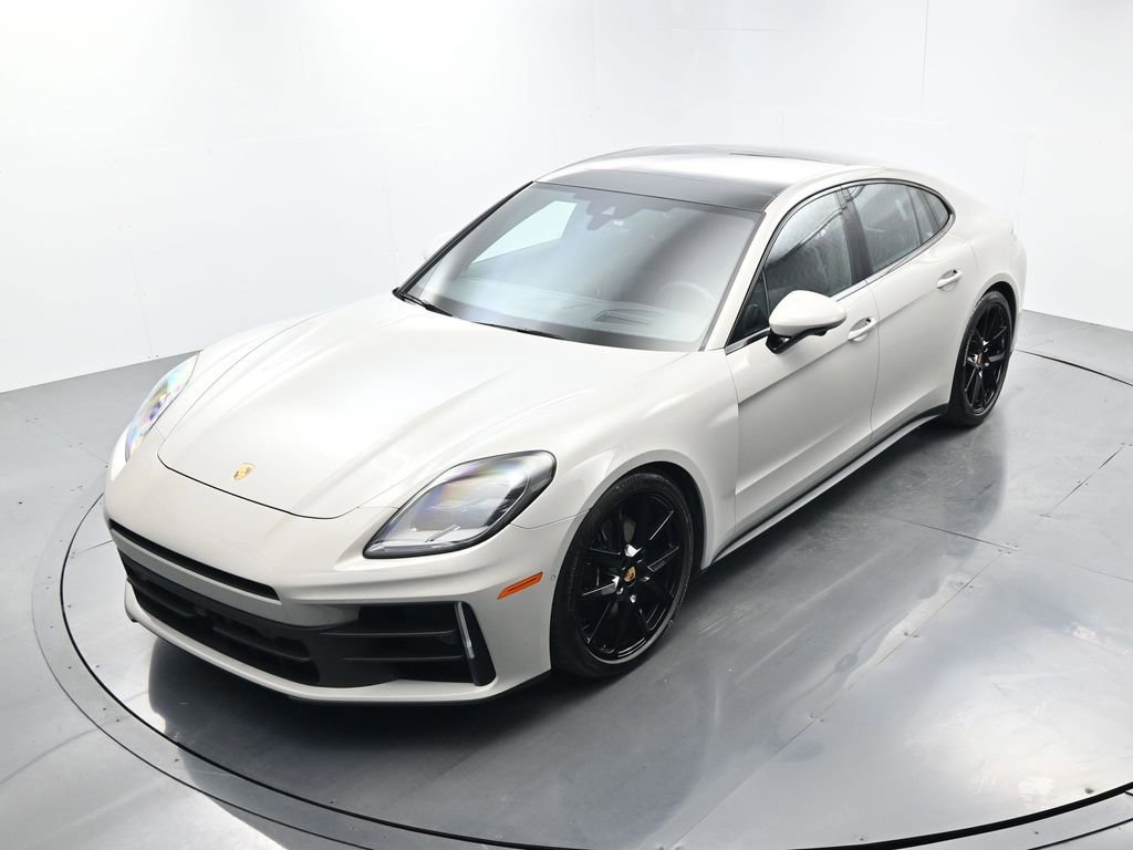 Certified 2025 Porsche Panamera image 33