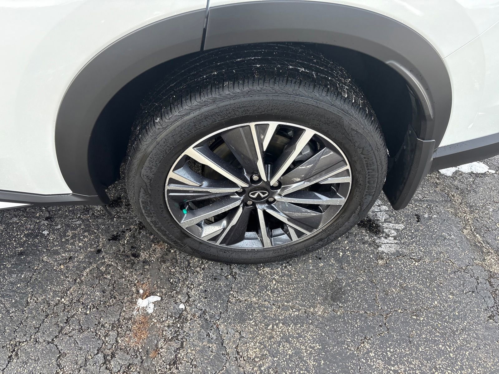 Certified 2026 INFINITI QX60 Luxe w/ Cargo Package image 31