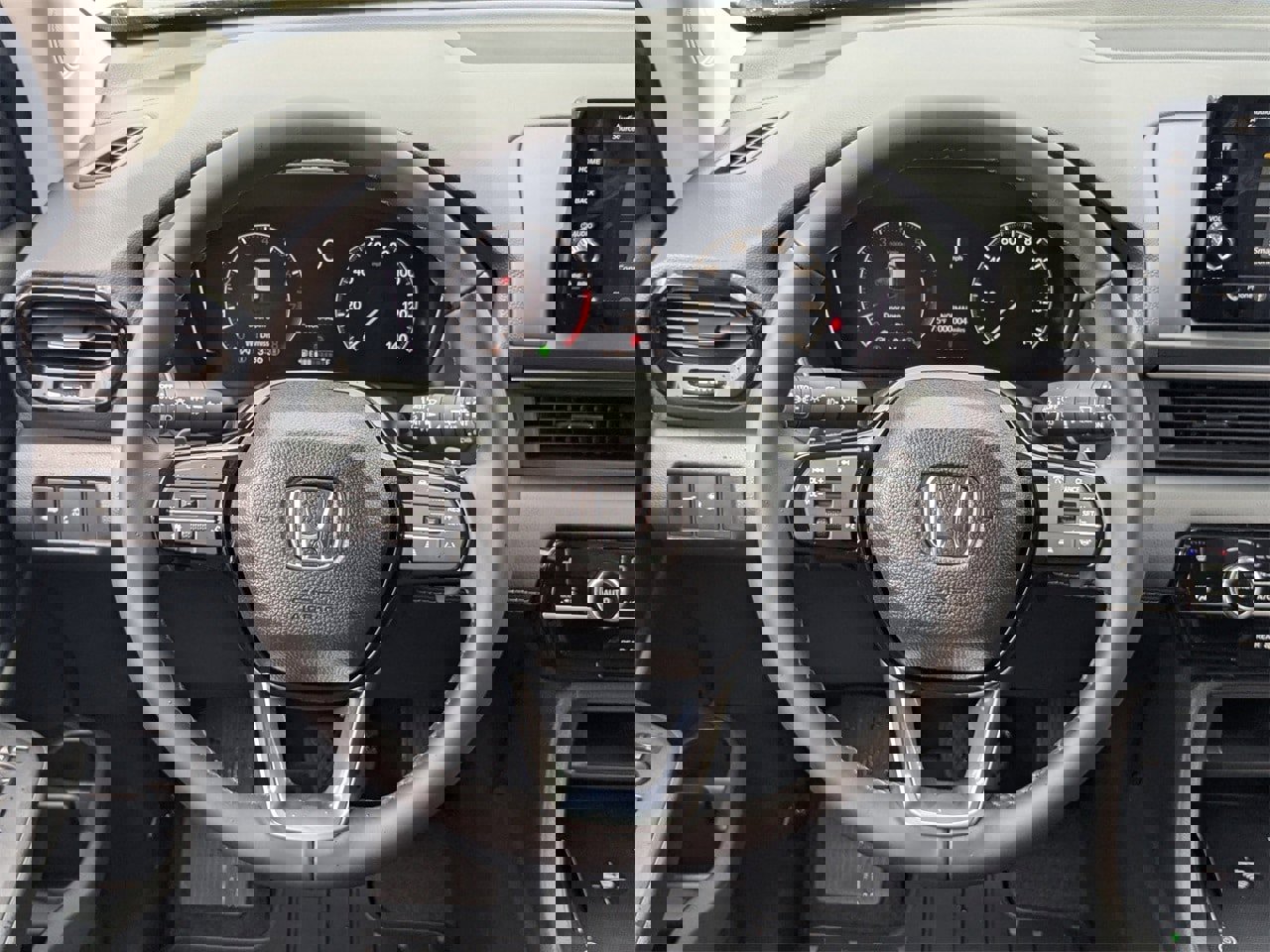 New 2025 Honda Pilot EX-L image 17