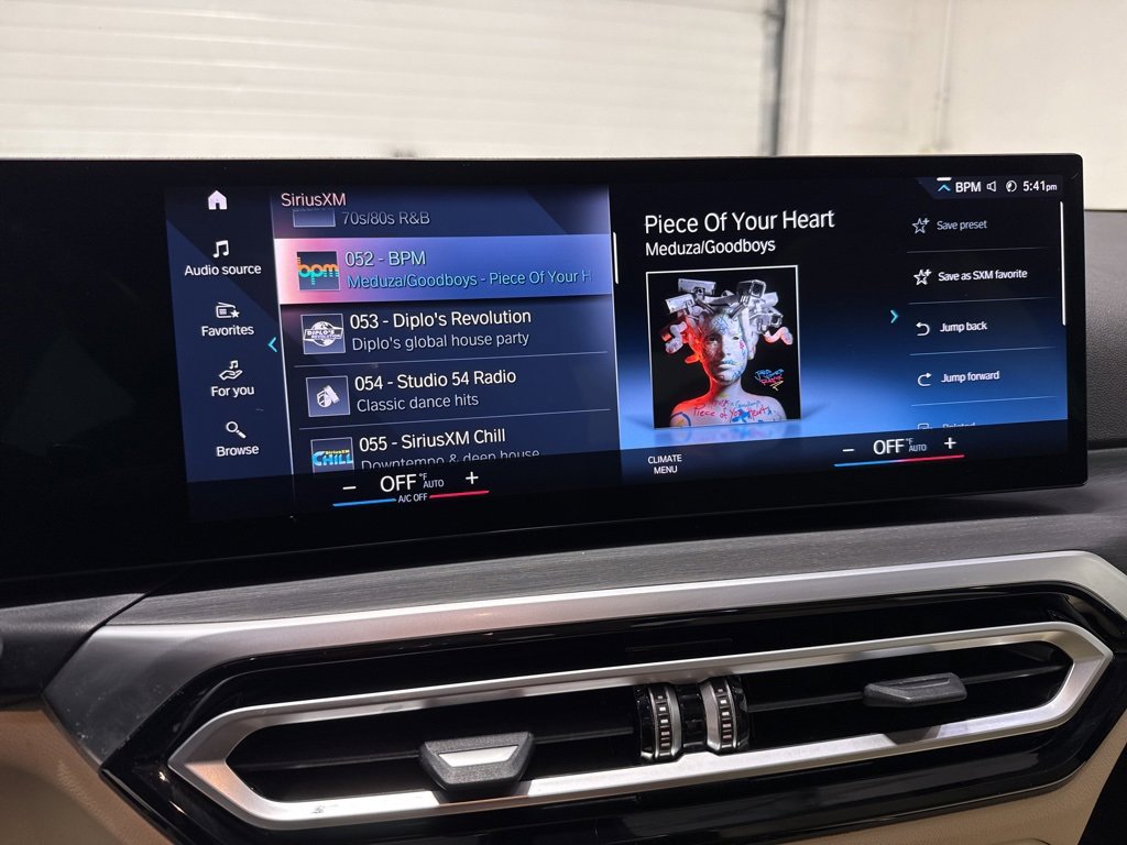 Used 2024 BMW 330i xDrive Sedan w/ Convenience Package image 24