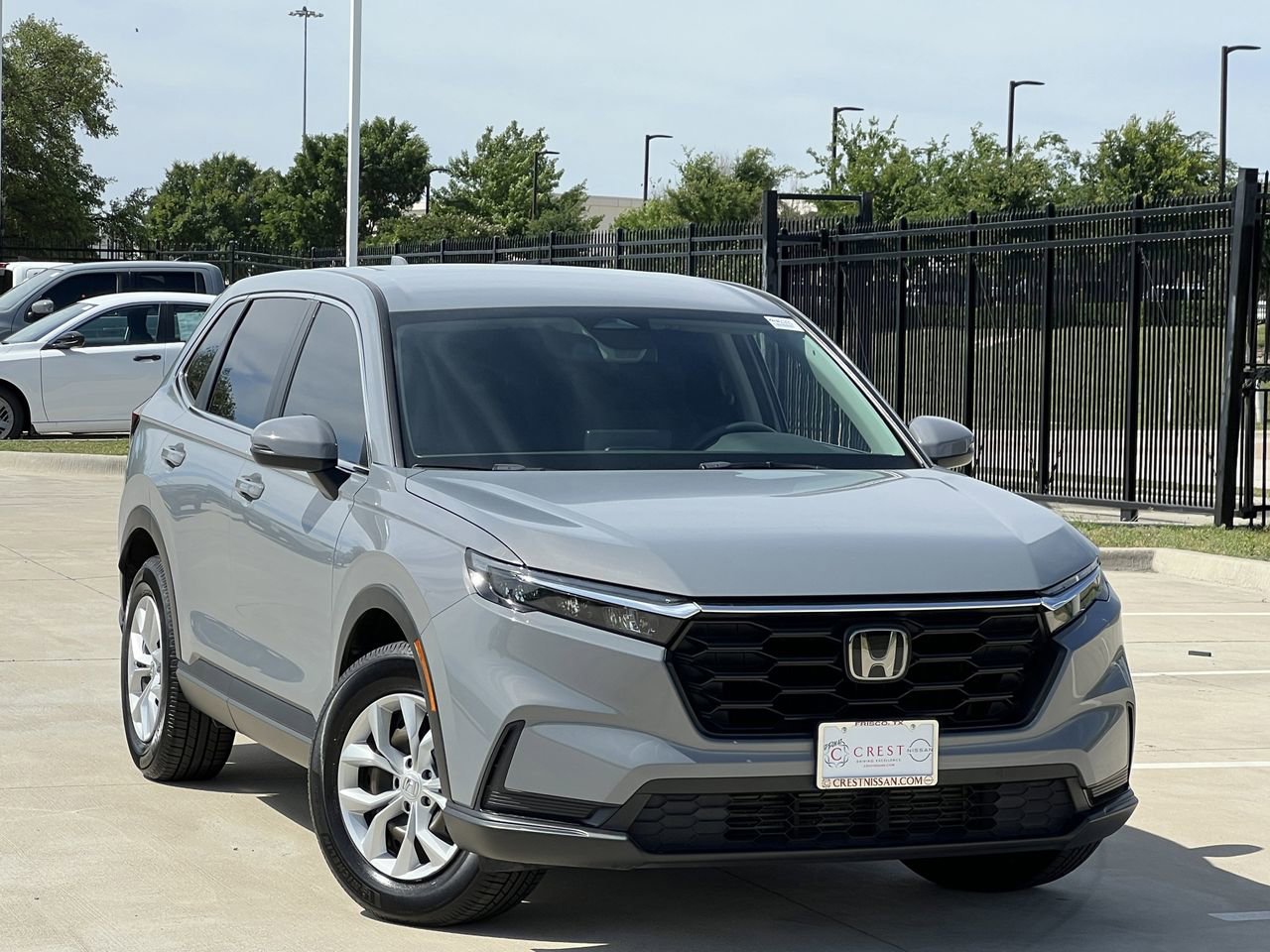 Used 2024 Honda CR-V LX image 2