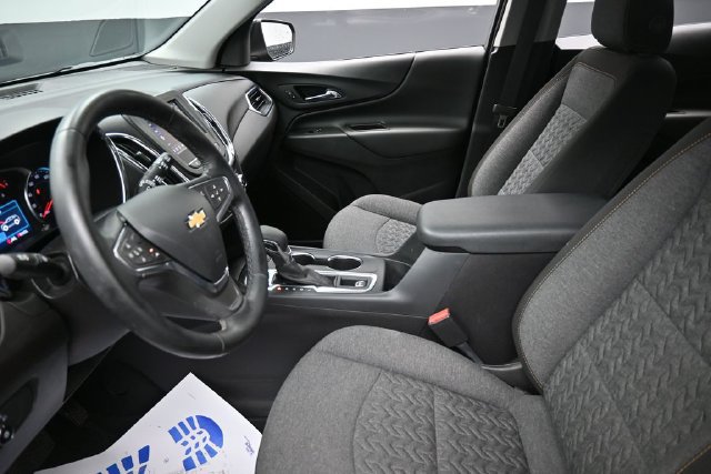 Used 2024 Chevrolet Equinox LT w/ LPO, Cargo Package FWD image 16