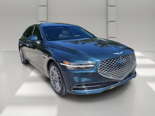 Used 2022 Genesis G90 3.3T Premium RWD image 3