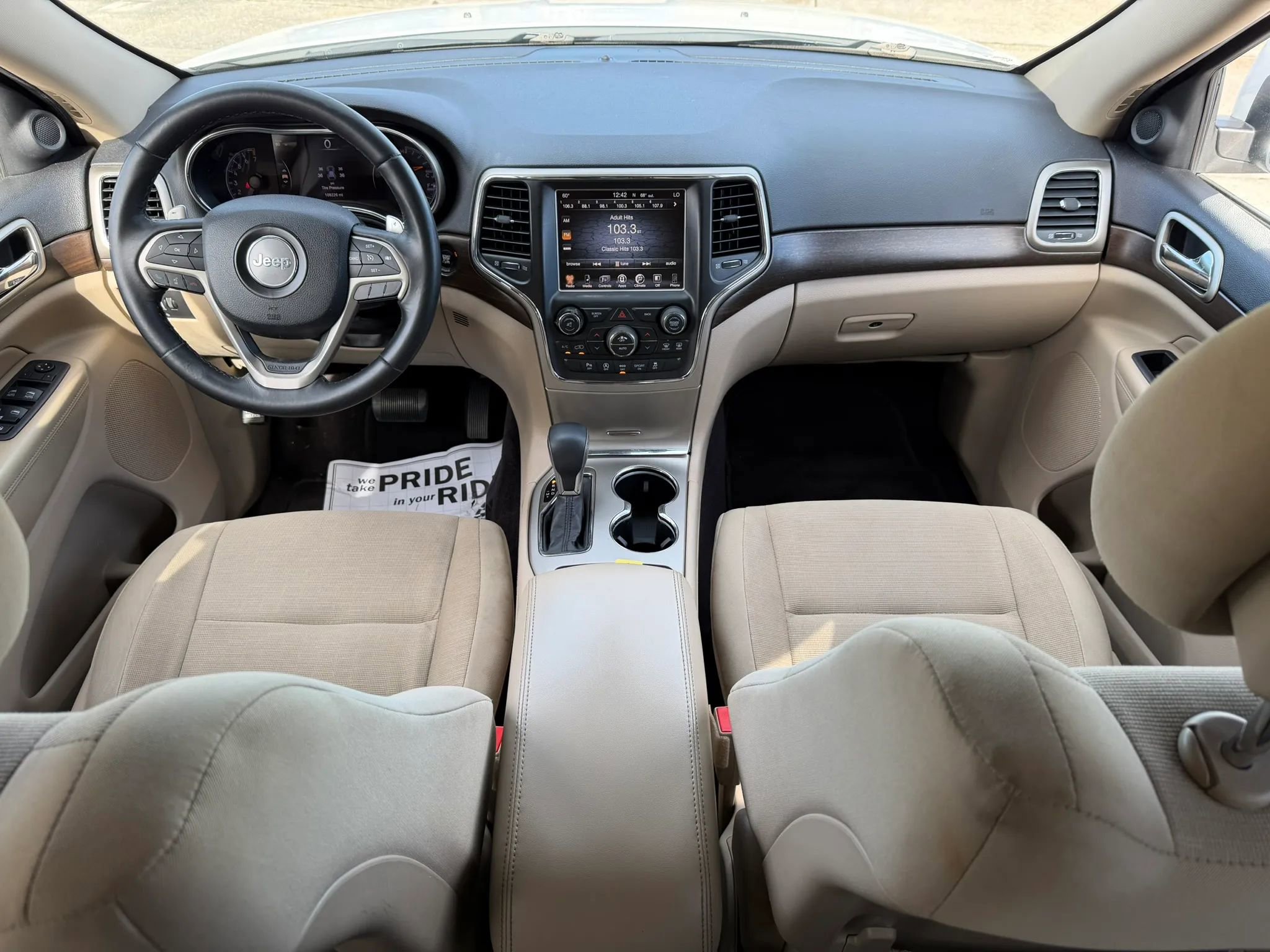 Used 2016 Jeep Grand Cherokee Laredo w/ Quick Order Package 23E RWD image 19