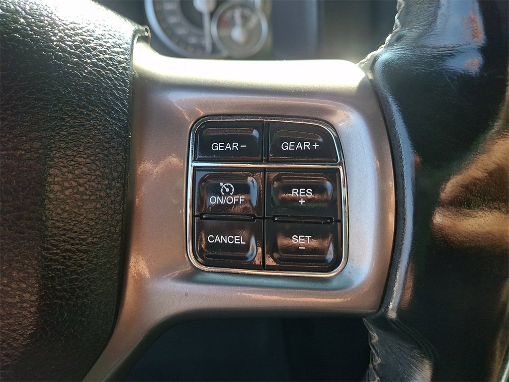 Used 2015 RAM 1500 Limited image 25