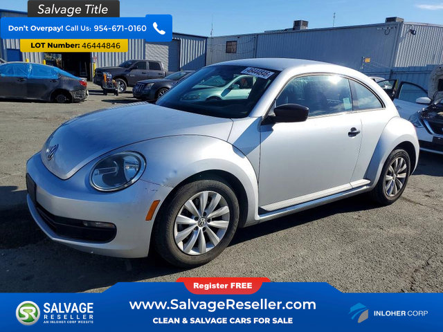 Used 2014 Volkswagen Beetle 1.8T image 1
