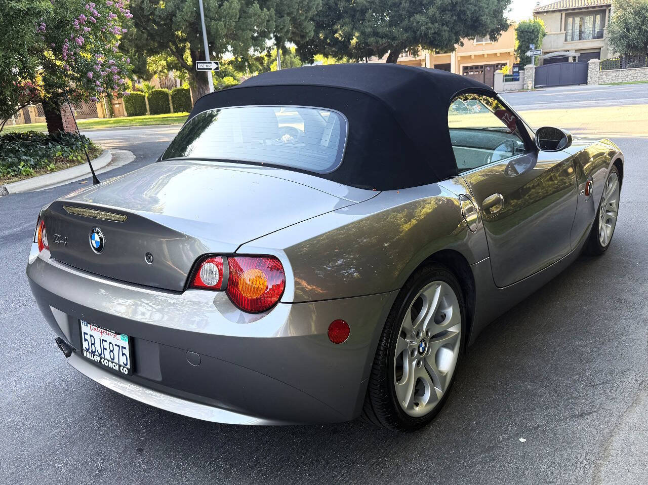 Used 2003 BMW Z4 3.0i RWD image 8