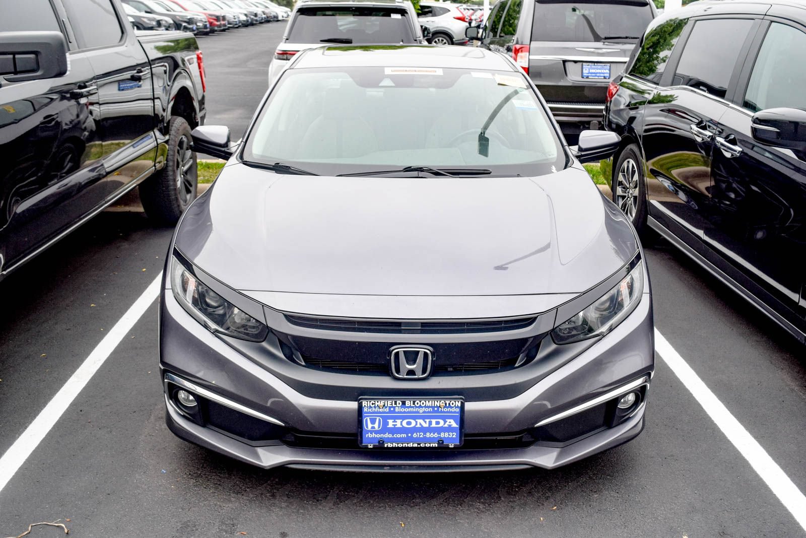 Used 2019 Honda Civic EX image 3