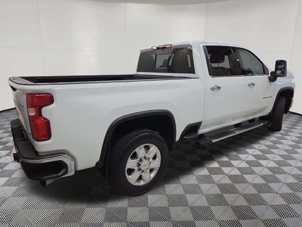 Used 2021 Chevrolet Silverado 2500 LTZ AWD/4WD image 4