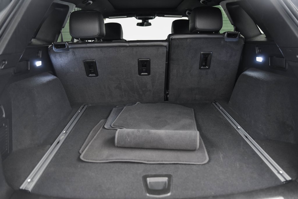 Used 2025 Cadillac XT5 Premium Luxury image 13