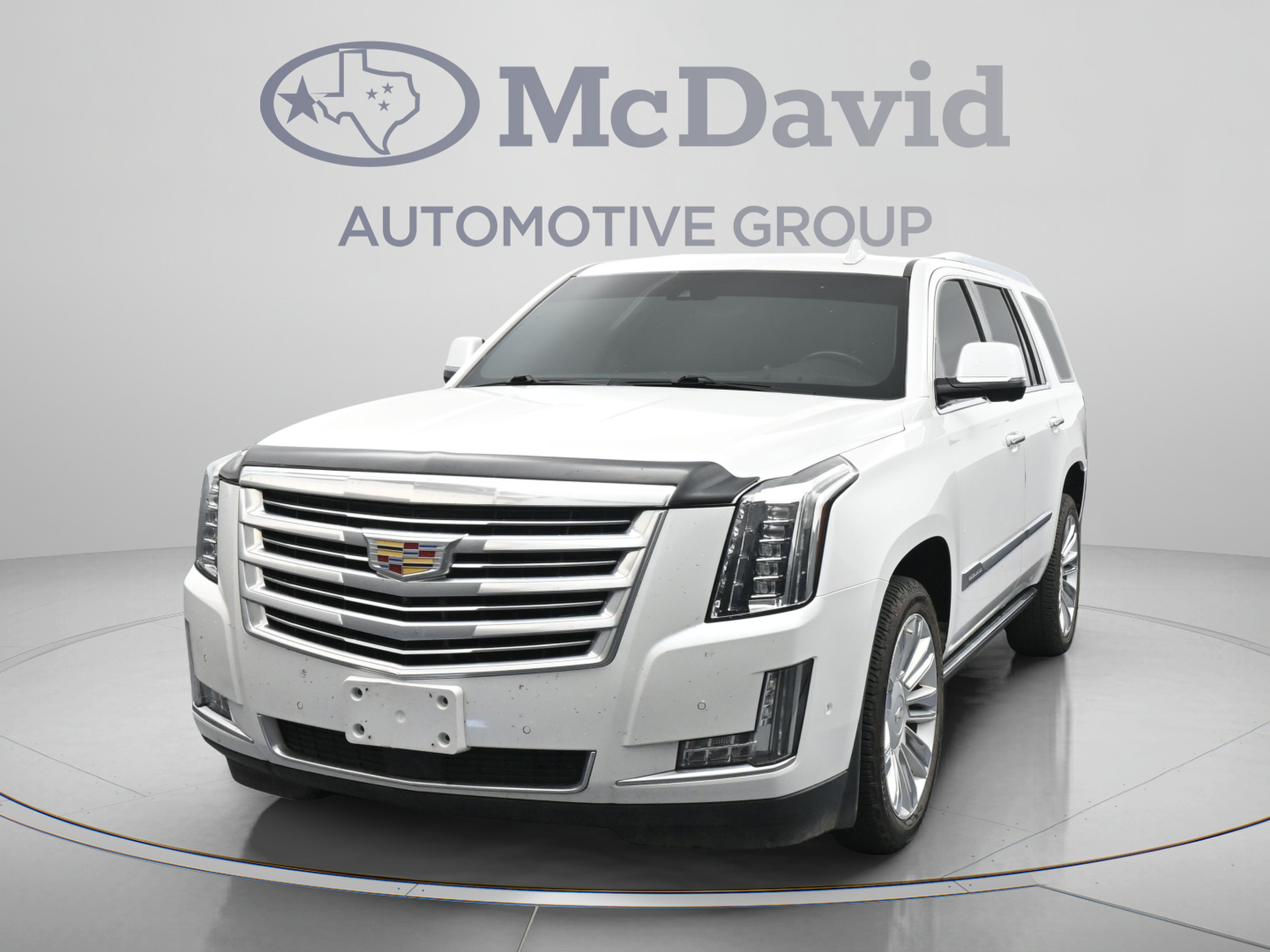 Used 2019 Cadillac Escalade Platinum AWD/4WD image 1