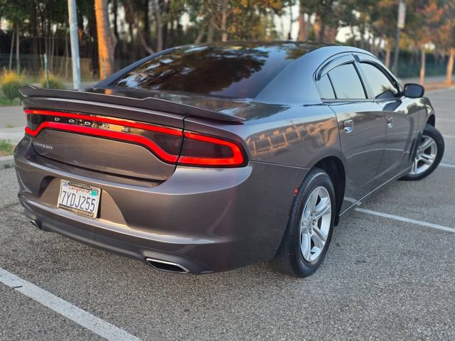 Used 2017 Dodge Charger SE RWD image 39