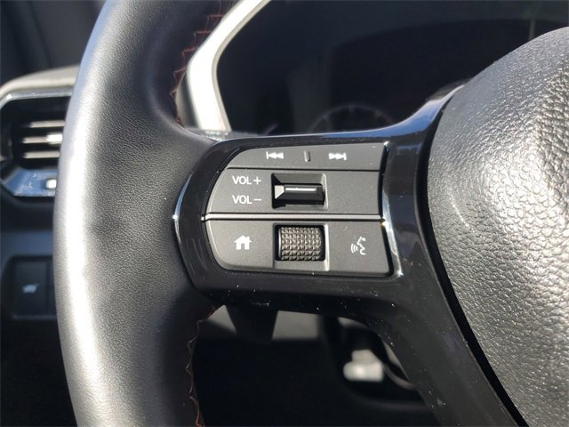 Certified 2023 Honda Pilot TrailSport image 18