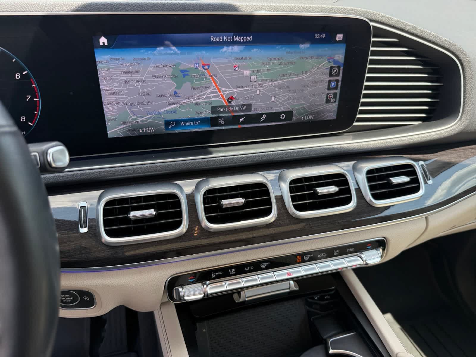 Certified 2020 Mercedes-Benz GLE 350 w/ Premium Package image 20