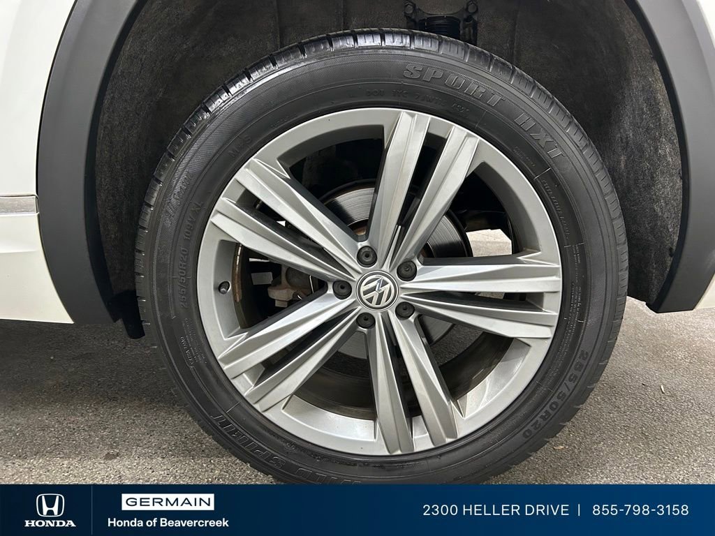 Used 2019 Volkswagen Atlas SEL R-Line AWD/4WD image 14