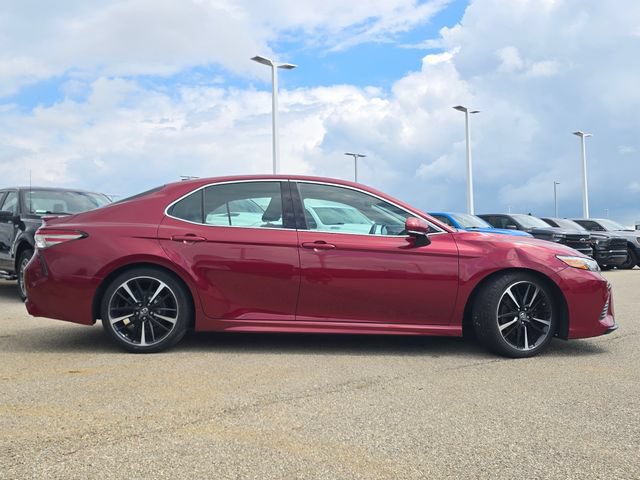 Used 2018 Toyota Camry XSE FWD image 29
