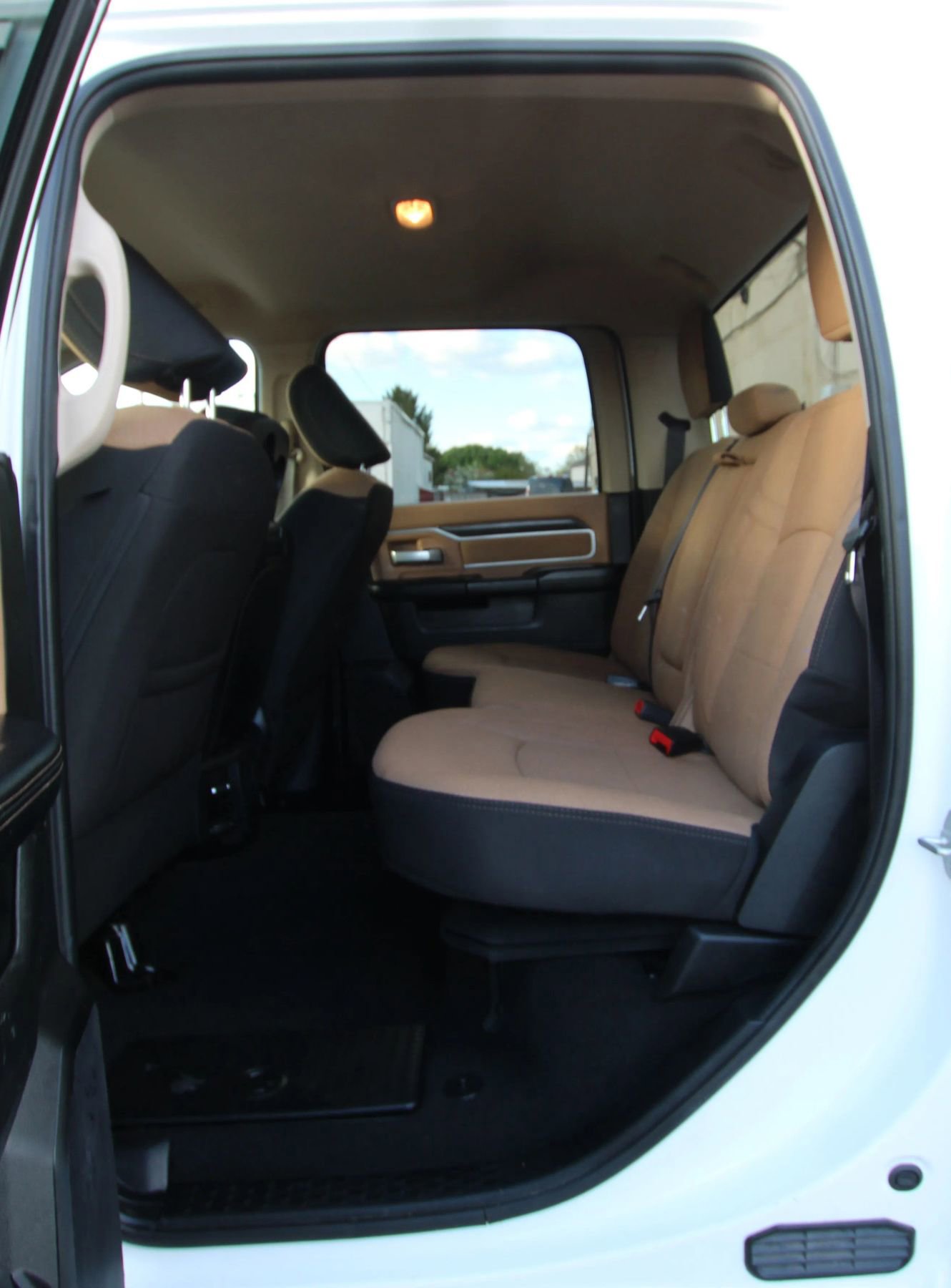 Used 2022 RAM 2500 Lone Star w/ Level A Equipment Group AWD/4WD image 8