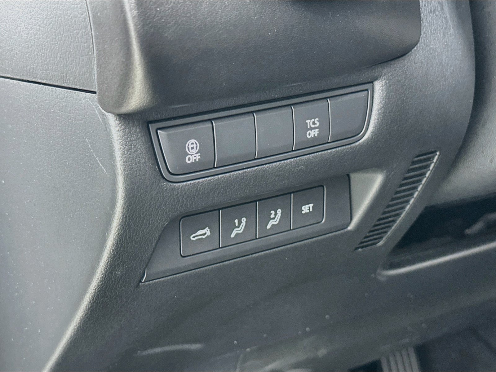 Used 2025 MAZDA CX-50 AWD 2.5 S w/ Weather Package image 10